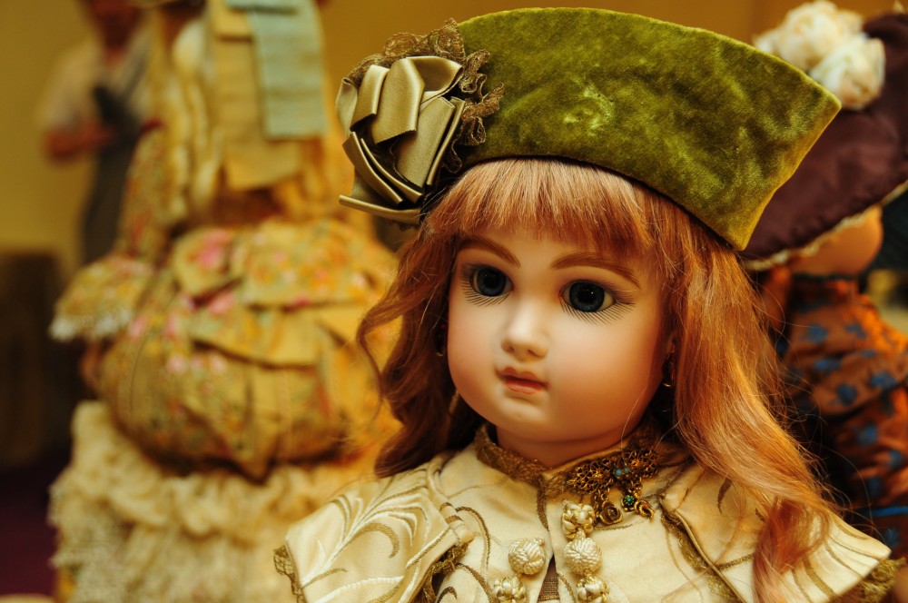 伝統工芸館でビスクドール展…ヨネザワおしゃれサロン/土倉ひろ子人形