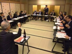 ���18�l���o�Ȃ����u��������v��12�����