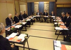 15�l���o�Ȃ����u��������v�̉��