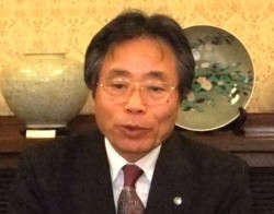 �u���E����w����60�����ɓs�ɁE�v�ƌ��L�쑍��