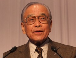 �u���N�͋P�������N�ɂ������v�ƈ��A�����o�ꓟ�