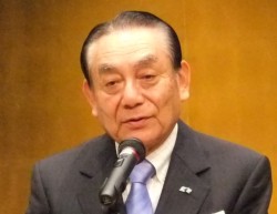 �u�𗬋��_�Ƃ��ė��p���������v�ƈ��A���鏼���