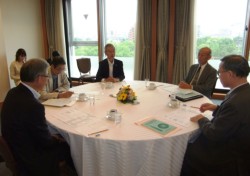 ���k��Ō������̎v���o�Ȃǂ���荇���o�Ȏ�