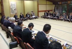 ���������28�l���o�Ȃ����F���O�ҍ��k��