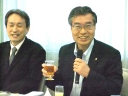 ���t�̉���������J�����F�{��w�w��