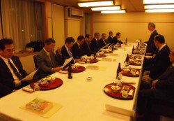 11��7���ɊJ�����u���܂��ƌo�ύ��k�v��̉��