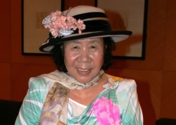 �u12��11�����瓯�m���œW����v�ƌ��g���{�@��