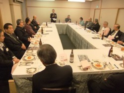 18�l���o�Ȃ��ĊJ�����F���L�u�̉�2�����