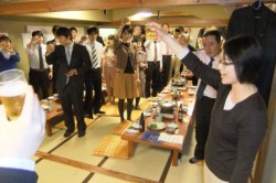 �����ށX�G����(�E)�̉����Ŋ��t����o�Ȏ�