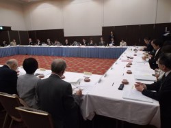 ��Ö@�l�Вc������30��莞�]�c����