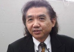 �u�����ŉ��y�Ղ��J���̂�12�N�Ԃ�v�ƌ��o�c�w��