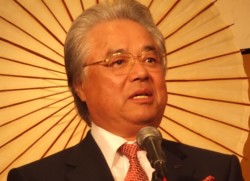 �u���A�l��50���N���}�����v�ƈ��A����ΐX���В�