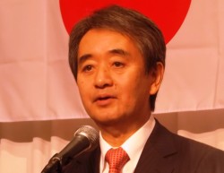 �u�i�����D�]���Ă���v�ƈ��A�����c�O�Y�