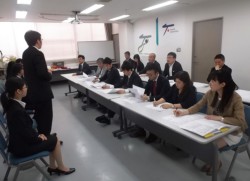 �ӂ������o�ϑ�3���ʐڎ����̉��