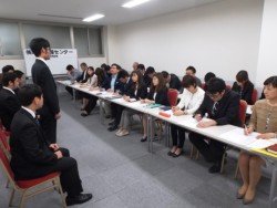 �ӂ������o�ς̗̍p����(���͎󌱐�)