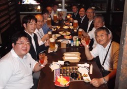 ���t����u�ӂ������o�ρv�̊����Ј�