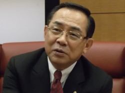 �u�ӔC�̏d���������Ă���v�ƌ���E�R����