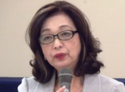 �u�v�w�ŋ��͂��A�ǂ��֌W���v�ƌ��Ė��i�b������