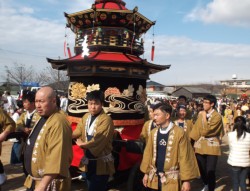 �Ղ�̃n�C���C�g�E���㖭���Ղ̊}�g�E�_�K�s��