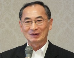 �u�ւɂ��܂ꂽ�q���͉������̍R�őf�Łv�Ɩ؉�������