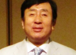 �u�k���N���߂����ē��A�W�A����ٔ��v�ƌ��蓈����