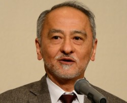 �u��w�͓~�̎�����}���Ă���v�ƌ�錴�c�M�u�w��