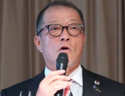 �u�F�{�s���S���̏��ƒn�����㏸�v�ƌ�鏬���В�