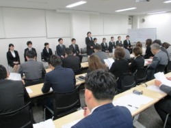 �ӂ������o�ς̓��Ў������(��O�͍̗p�S����)