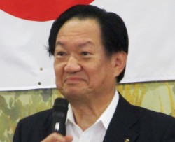 �u�F�{�͕������i��ł���v�ƈ��A����L�Z���ꗝ����