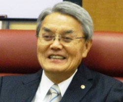 �u�l��s���Ə���őΉ����d�v�ۑ�v�Ɠ��i�