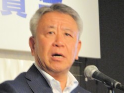 �u�n���I�����ɖ𗧂̂ł́v�ƈ��A����F�{�q�F�В�