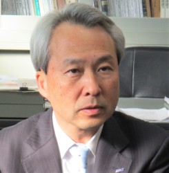 �u�㔼���̓���҂͑O�N��103.8���v�Ƒ�l�`�x�В�