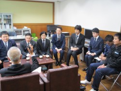 �����ו�ƍ��k����F�{�N��c���̊��������o�[