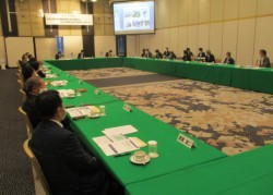 �����31�l���o�Ȃ����u�s�s�헪�ψ���v