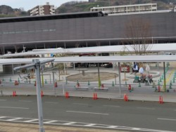 �w�O�L��ɂ�7�����̐V�����o�X�₪�o����(��O�͓d�Ԓʃ�)