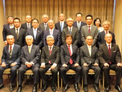 ���17�l���o�Ȃ����u��������v4�����