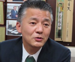 �u�В��ɏA�C���A�g�̈������܂�v���v�ƌ��R�{�����В�