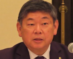 �c���𖱂߁A���A����N�؏r�F�В�