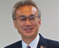 �u�o��������ċƖ��Ɏ��g��ł���v�ƌ�鉪�{�_�K������