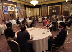 ���51�l���o�Ȃ����F�{�L���j�X�N���u8�����{���