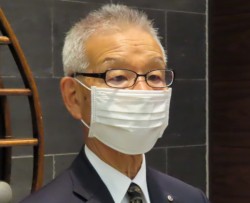 �u�F�{�ł͑n��50���N���k����J�����v�ƈ��A���鏼��(�)