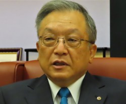 �u�����ƁE���H�Ƃ̔��W�ɓw�߂����v�ƌ��J��_���