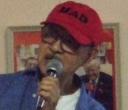 u̐푈͉̂vɂČ}bhEA}m