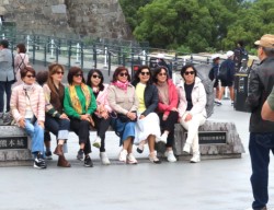 F{wiɋLOʐ^ʂOl̒c̋q