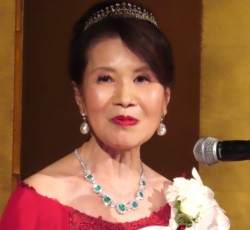 uAlőn50N}܂vƈArmqВ