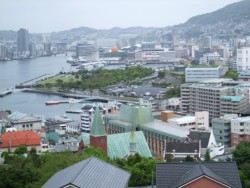 �O���o�[�����猩������s�X(�J�ŉ���ł���)