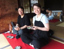 �u�l�����痈���v�Ƃ����J�b�v��