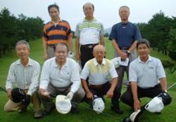 �^���x��̒��A�Q������7�l�̓��̒J����o�[
