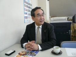 �_�ː��̏A�q���A�ɖK�ꂽ���`�V���G�A���C���В�