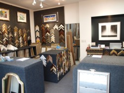 �P�K�ɂ͗l�X�ȃt���[���T���v�����W�����Ă���